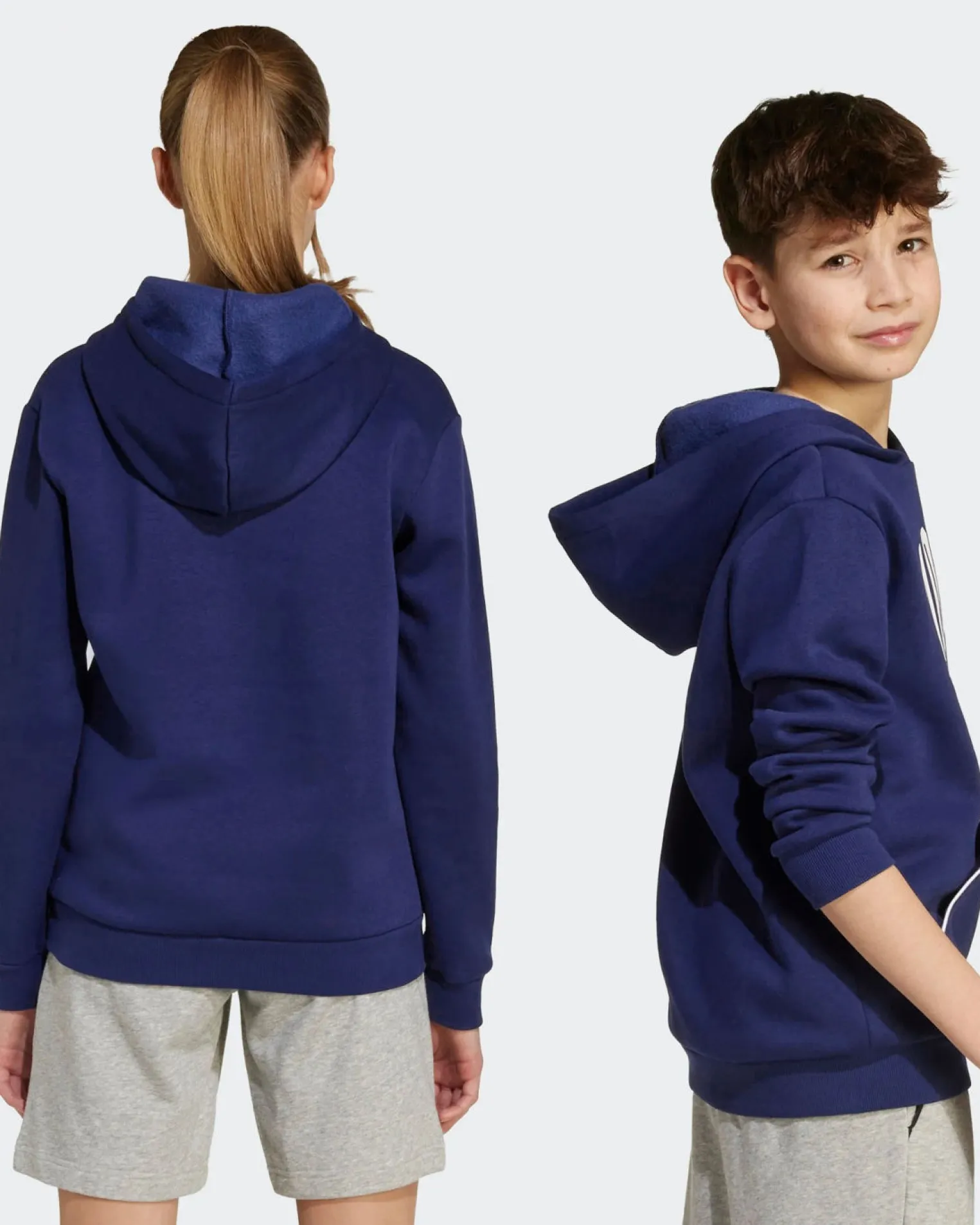 ADIDAS - FELPA CON CAPPUCCIO JUNIOR BLU E BIANCA COLLEGE OVERHEAD FLEECE HOODIE - JV7338