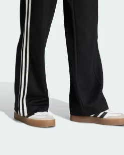 ADIDAS -PANTALONE TUTA  CLASSIC TP NERI DA DONNA, KD7965