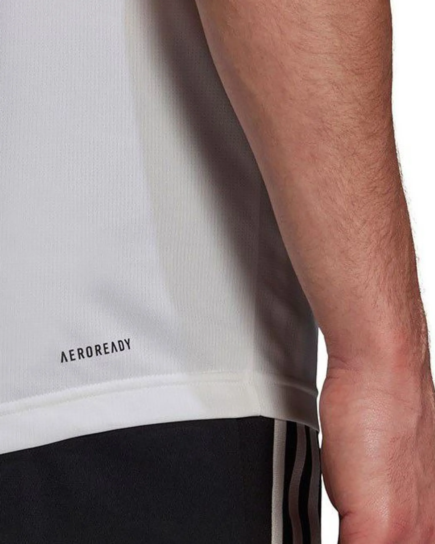 ADIDAS - T-shirt AEROREADY Designed To Move Sport - GM5509