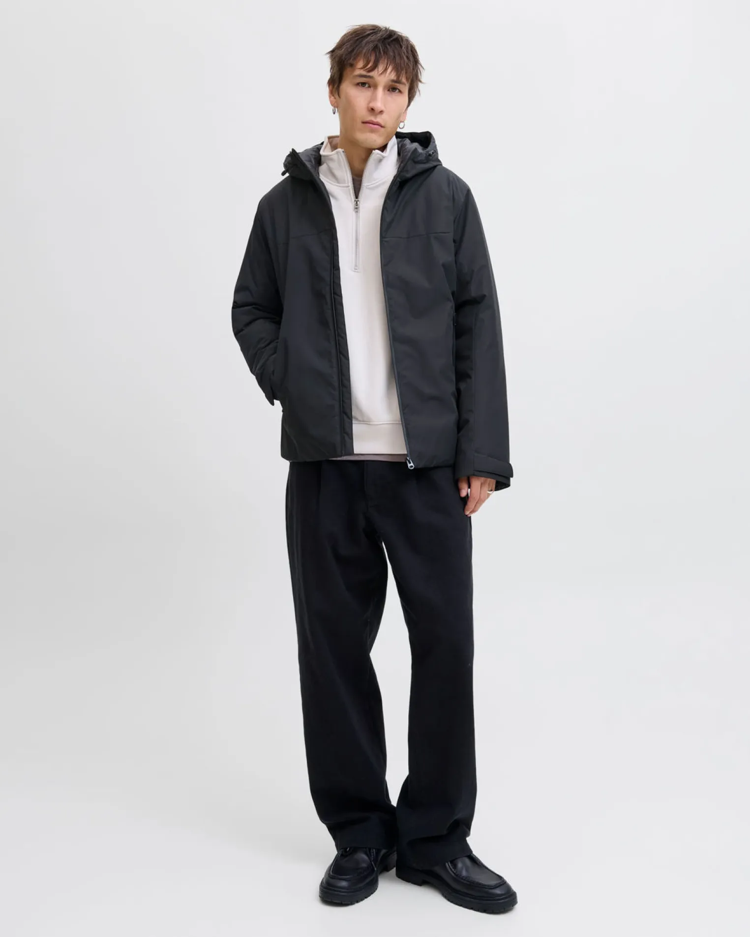 JACK & JONES - GIUBBINO NERO DA UOMO IDROREPELLENTE CON CAPPUCCIO