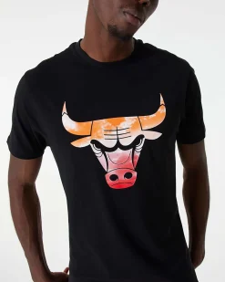 NEW ERA - T shirt girocollo da uomo nera in cotone con logo Chicago Bulls