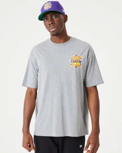 NEW ERA - T shirt oversize fit grigia in cotone con logo Lakers anteriore e posteriore