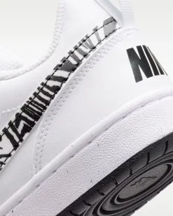 NIKE  - SNEAKERS JUNIOR  COURT BOROUGH PRT BIANCHE CON DETTAGLI ZEBRATI DAL 36 AL 40, IV5952