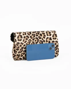 POCHETTE PU C/PATTA A PUNTA+LETTERING