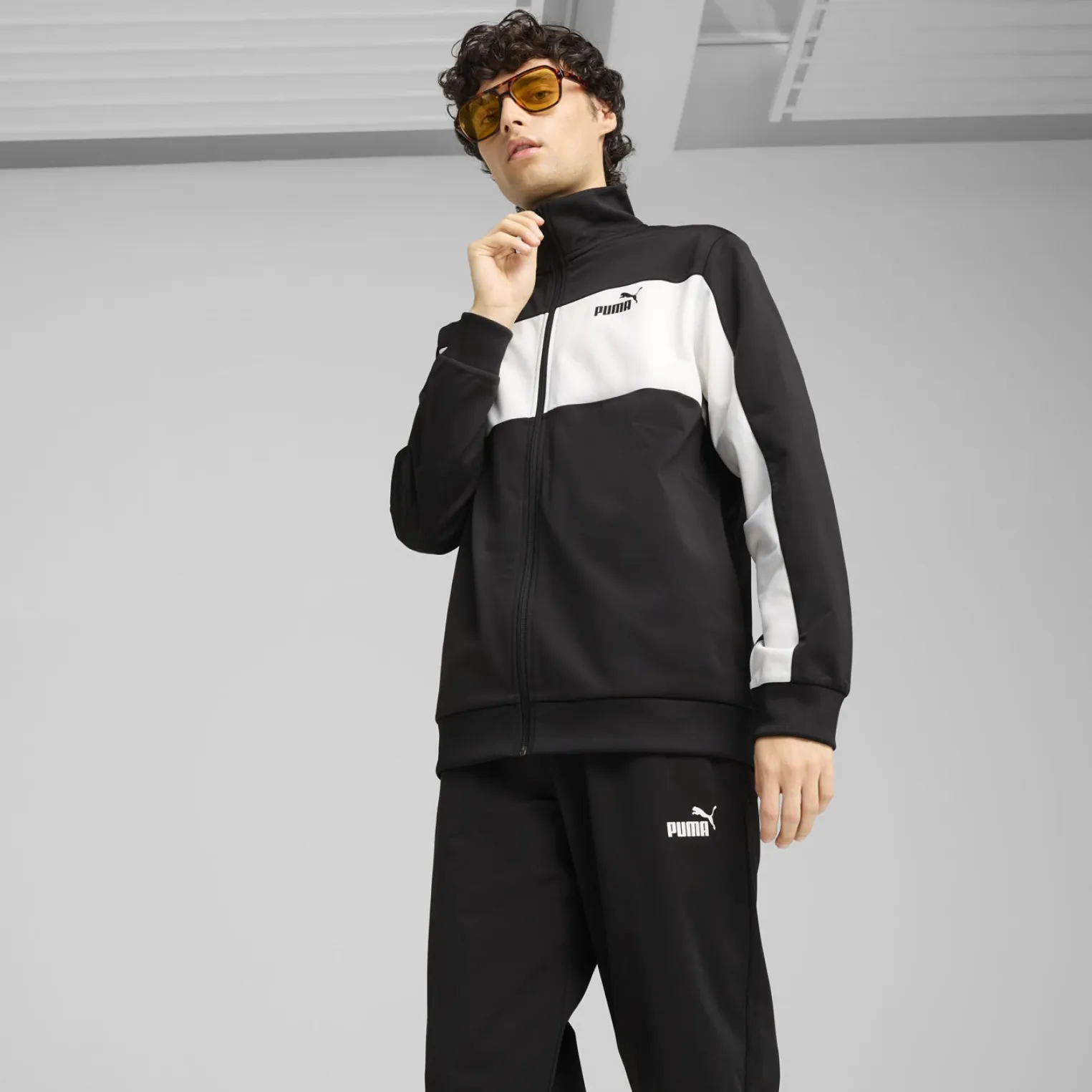 PUMA -TUTA COMPLETA NERA E BIANCA FULL ZIP IN ACETATO POLY COLORBLOCK SUIT DA UOMO, 687304-01