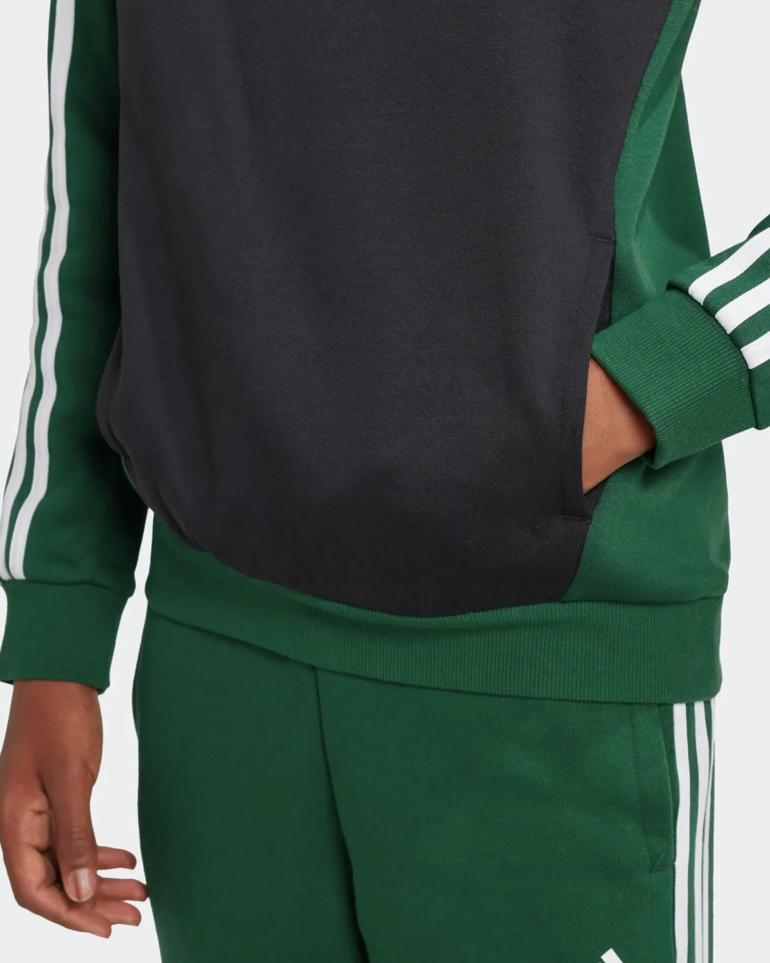 SWEAT C/CAPP.3S TIB FL HD GREEN-BLK-WHT