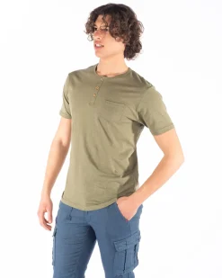 TSHIRT MANICA CORTA CON TASCHINO