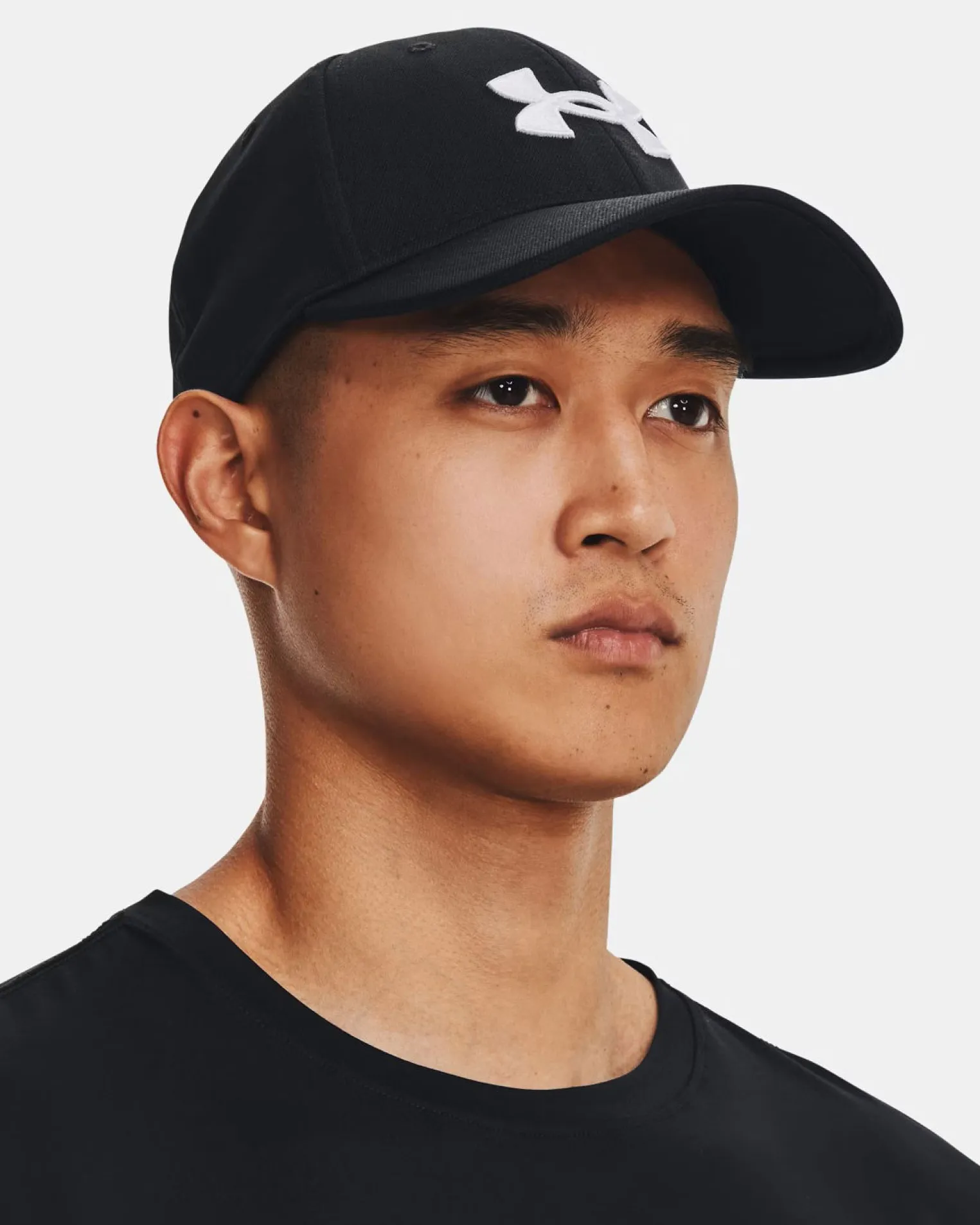 UNDER ARMOUR - CAPPELLO CON VISIERA BLITZING NERO DA UOMO, 1376700_0001