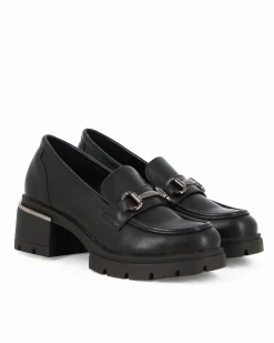 ZOE - Mocassino nero con suola track e morsetto sulla fascia frontale